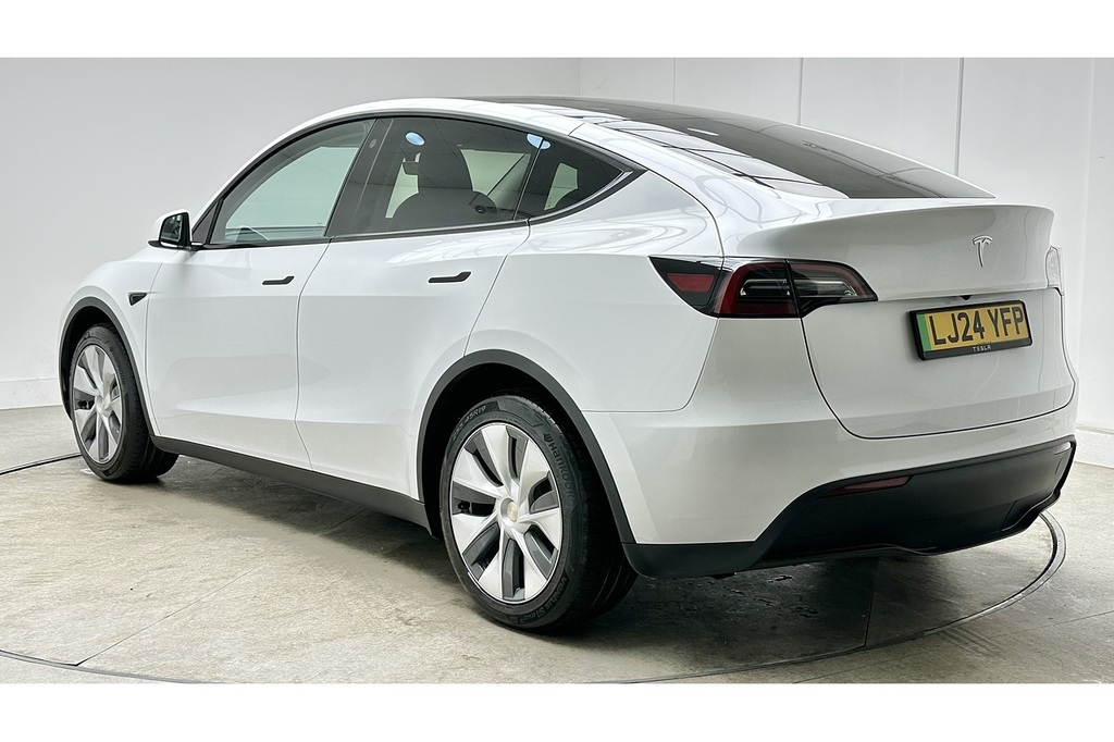 Tesla Model Y Suv LJ24YFP White #5