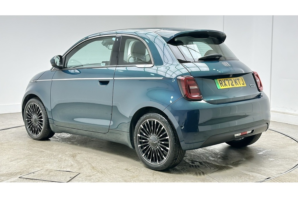 Fiat 500E La Prima Green #5