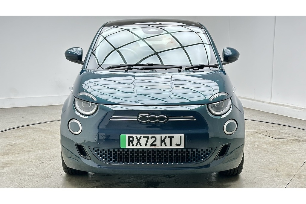 Fiat 500E La Prima Green #3
