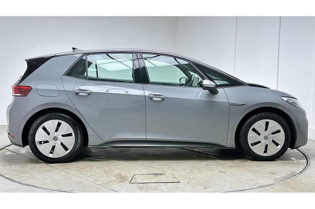 Volkswagen ID.3 Pro Performance Life Grey #4