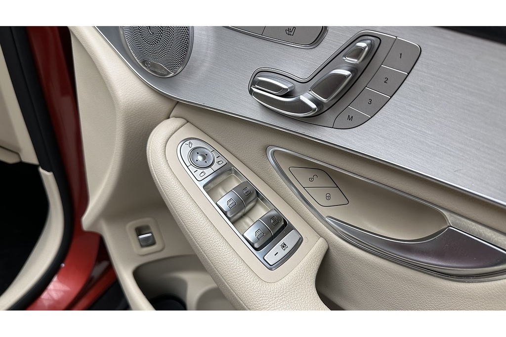 Mercedes-Benz GLC Class Glc 220D 4Matic Sport Blue #32