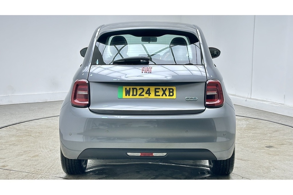 Fiat 500E 42Kwh Red Red #9
