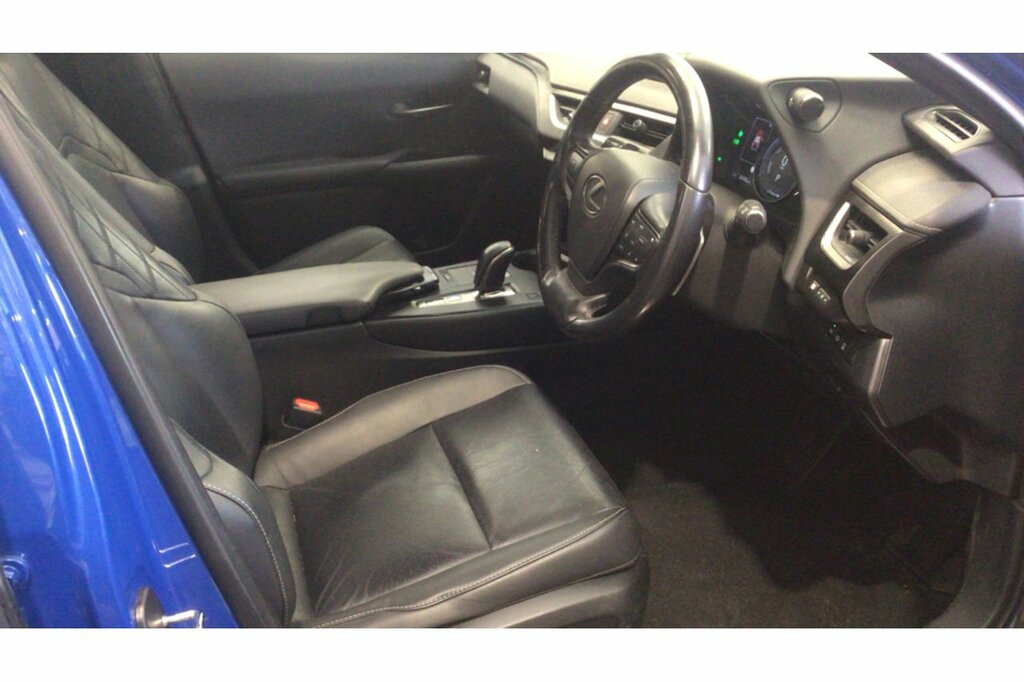 Lexus UX 300E Blue #3
