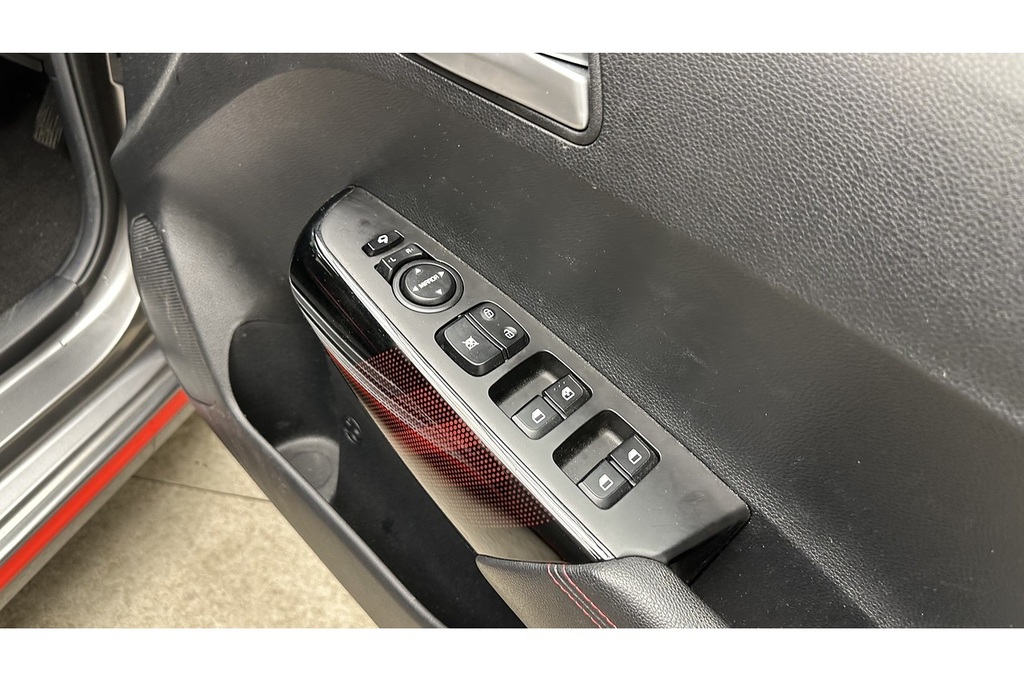 Kia Picanto Hatchback Blue #25
