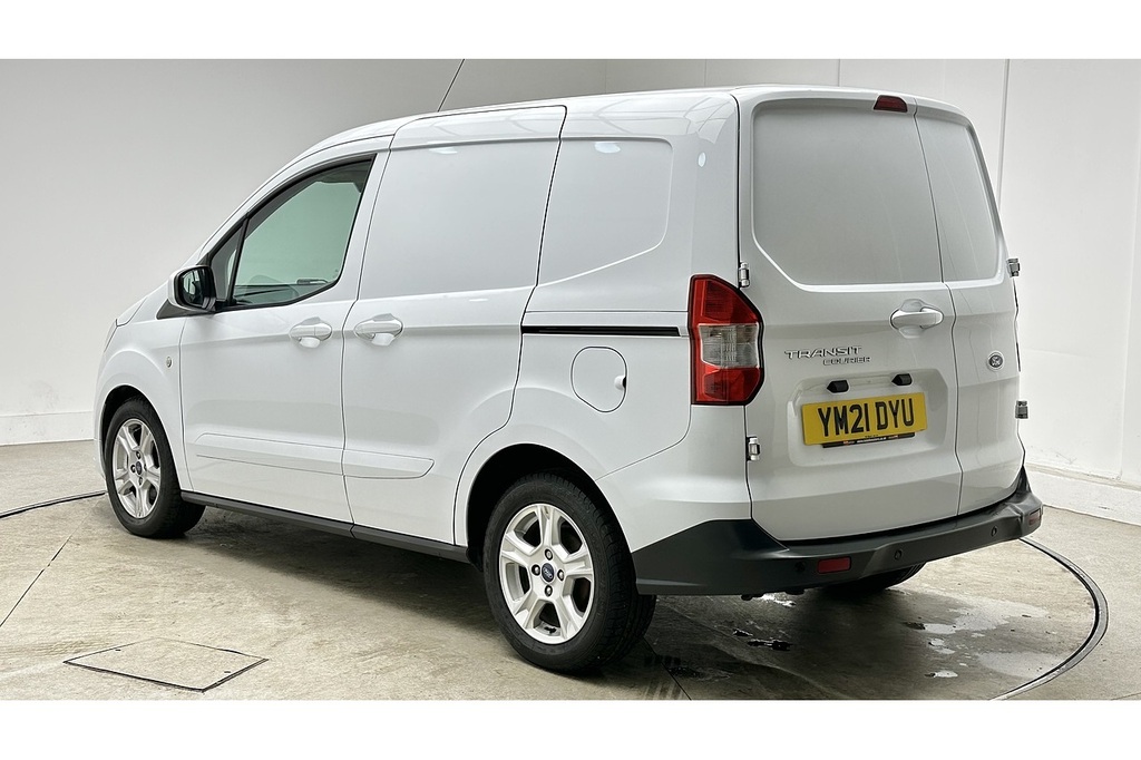 Ford Transit Courier Ecoboost Limited White #5