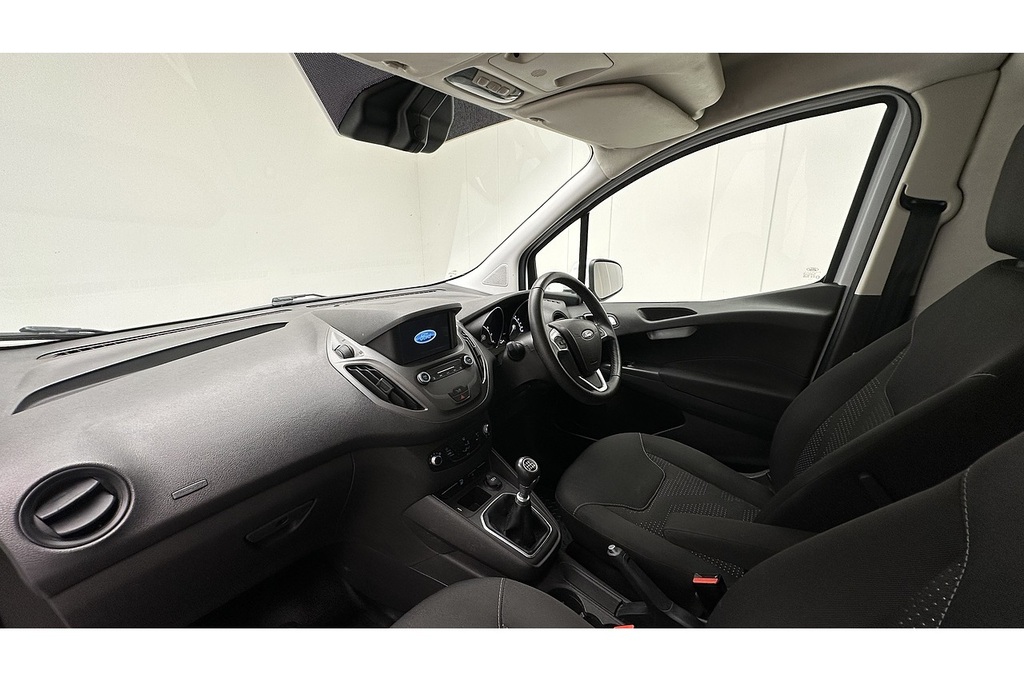 Ford Transit Courier Limited White #15
