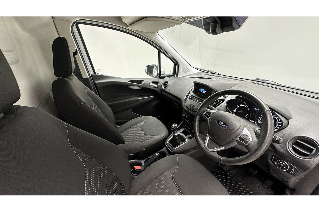 Ford Transit Courier Limited White #17