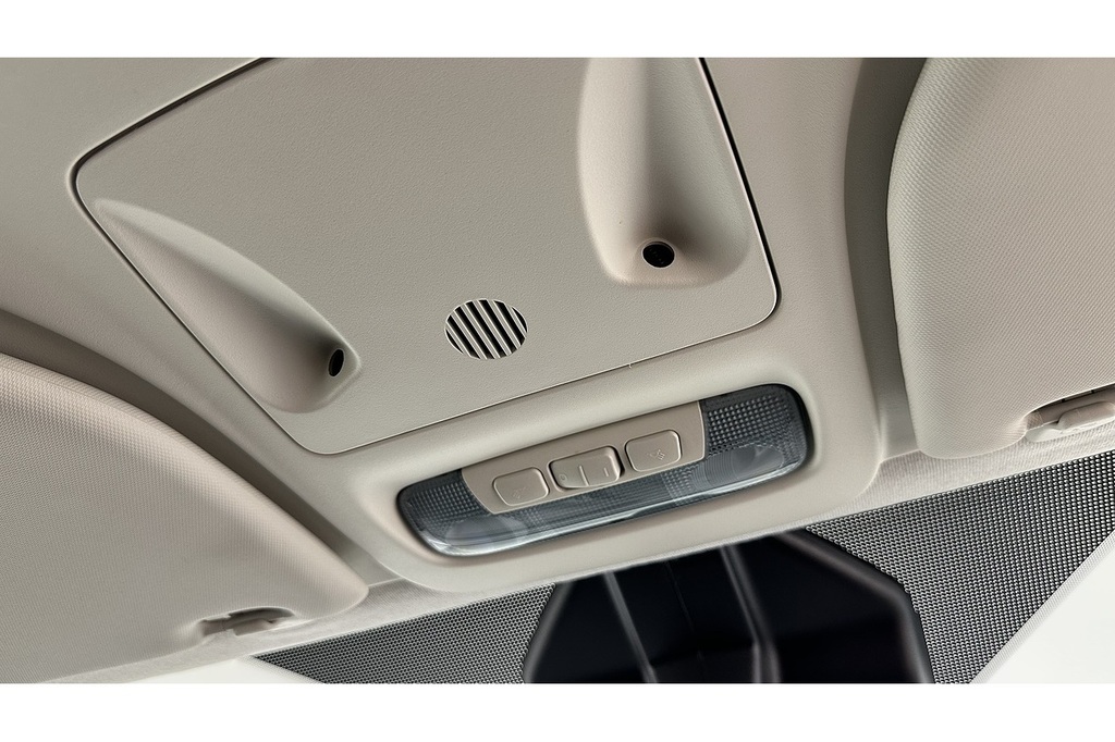Ford Transit Courier Limited White #34