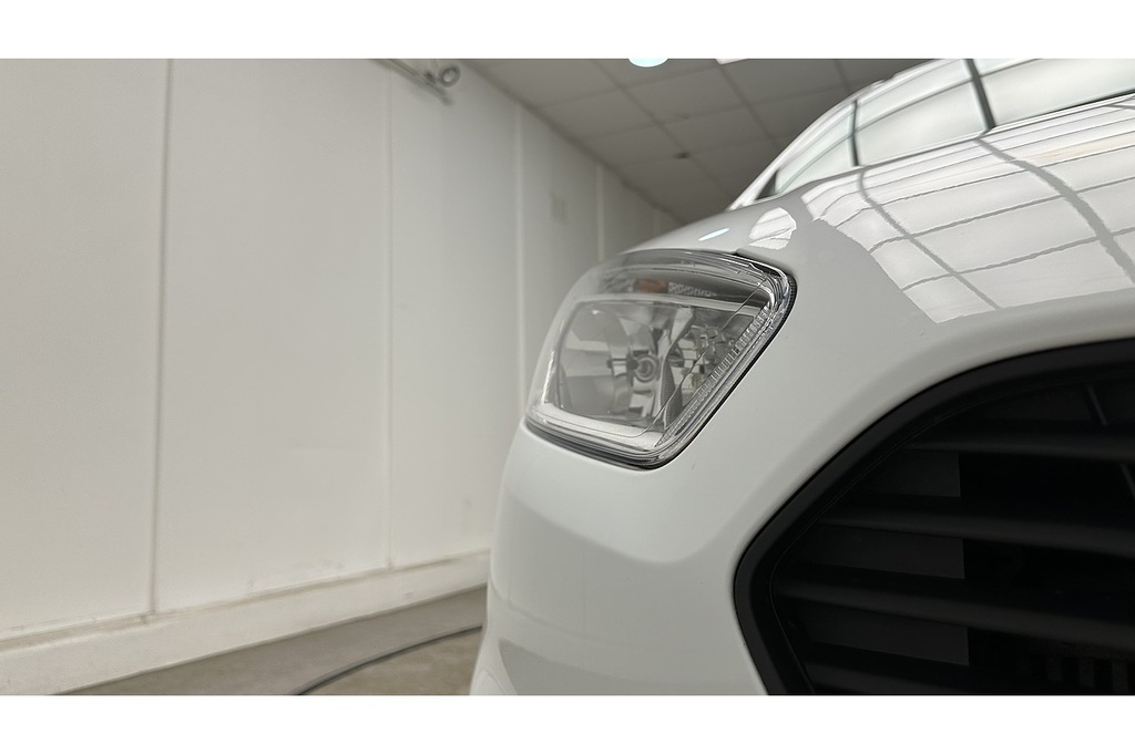 Ford Transit Courier Limited White #12