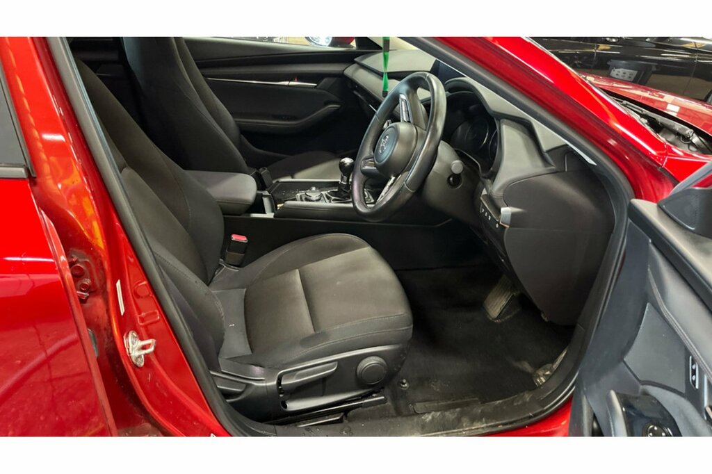 Mazda 3 Skyactiv-x Mhev Se-l Lux Red #3