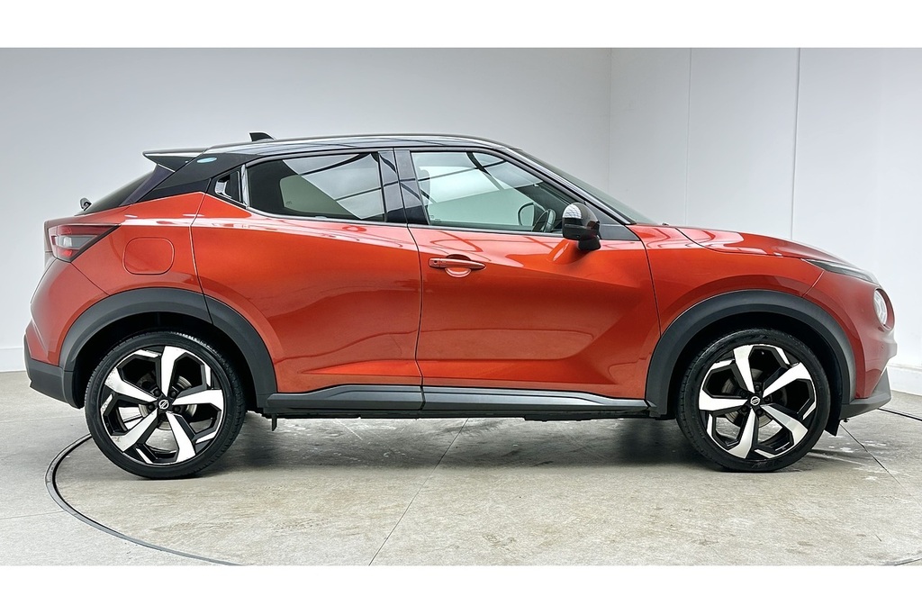 Nissan Juke Dig-t Tekna LS20NKX Red #4