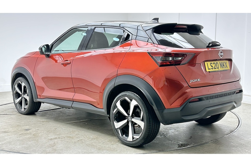 Nissan Juke Dig-t Tekna LS20NKX Red #5