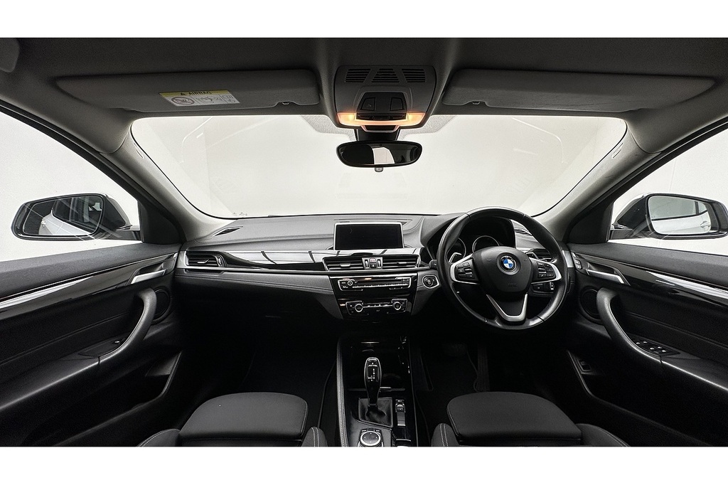 BMW X2 20I Sport White #2