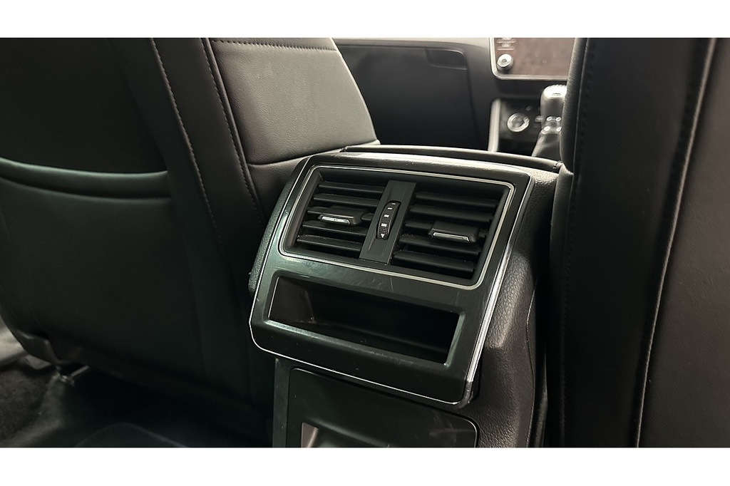 Skoda Superb 2.0 Tdi Scr 150Ps Se Technology Dsg Hatch White #23