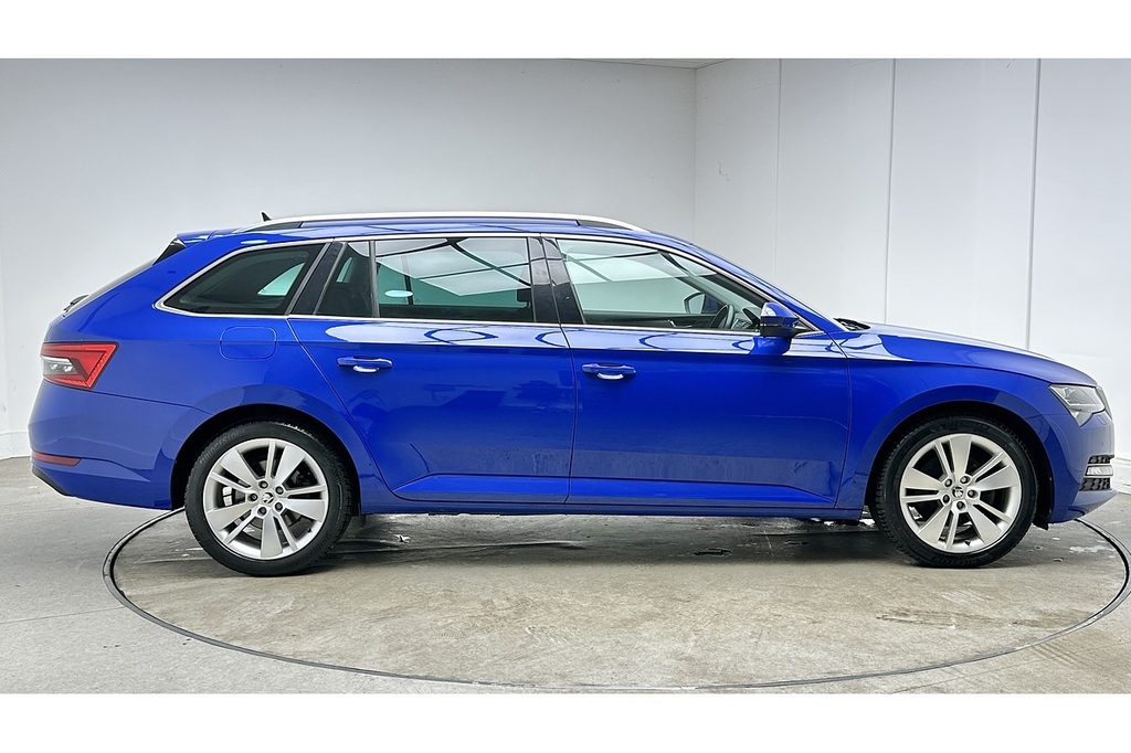 Skoda Superb Tdi Se L Blue #4