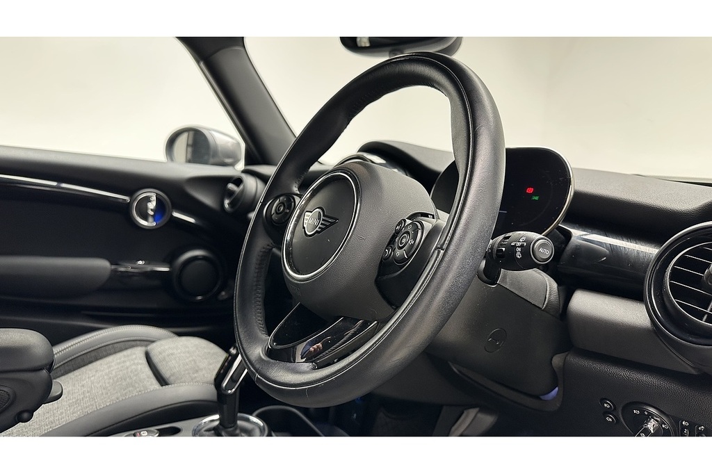 Mini Electric 135Kw Cooper S Level 2 33Kwh White #24