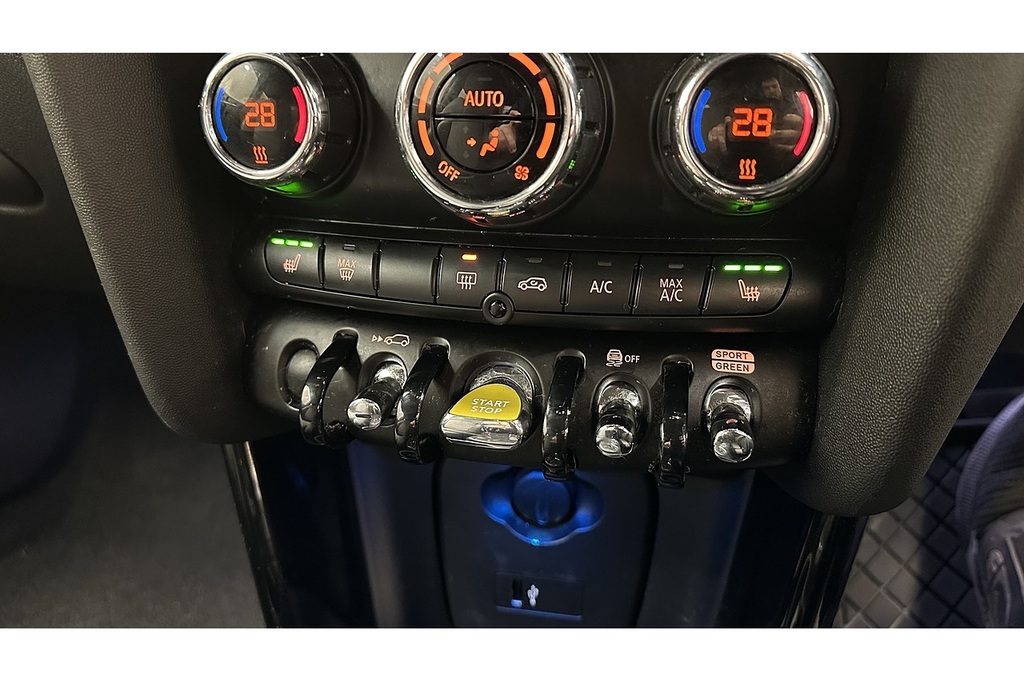 Mini Electric 135Kw Cooper S Level 2 33Kwh White #45