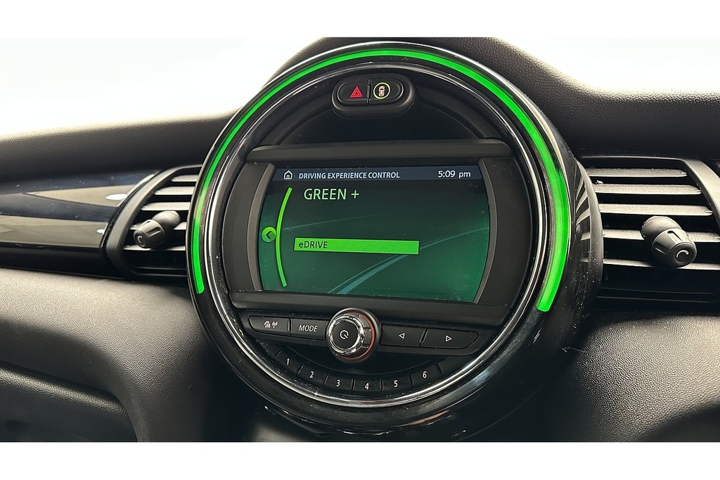 Mini Electric 135Kw Cooper S Level 2 33Kwh White #39