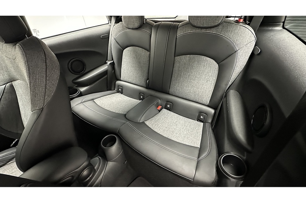 Mini Electric 135Kw Cooper S Level 2 33Kwh White #20