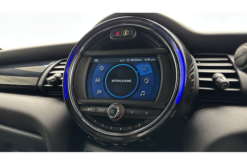 Mini Electric 135Kw Cooper S Level 2 33Kwh White #34