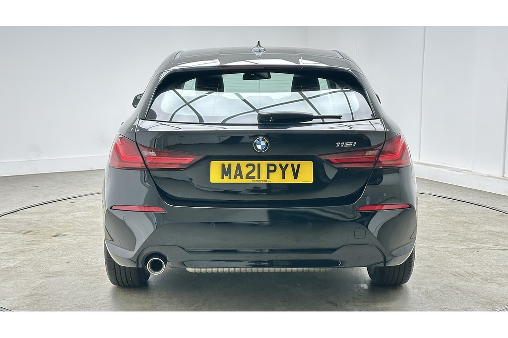 BMW 1 Series Hatchback Grey #9