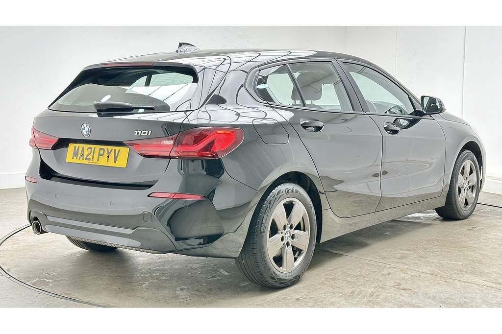 BMW 1 Series Hatchback Grey #8