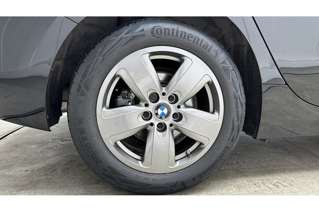 BMW 1 Series Hatchback Grey #14