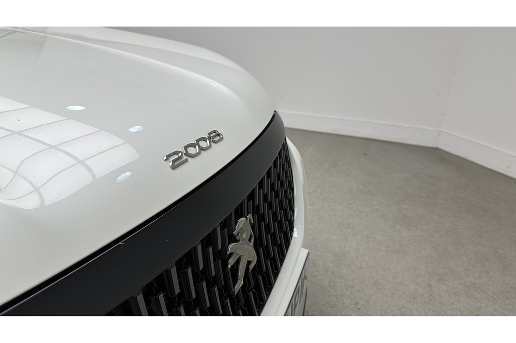 Peugeot 2008 1.2 Puretech Active Premium Black #16