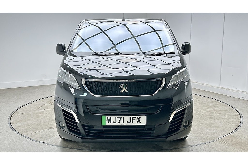 Peugeot e-Traveller Active Black #3