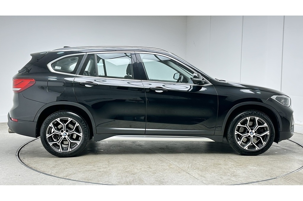 BMW X1 20I Xline Black #4