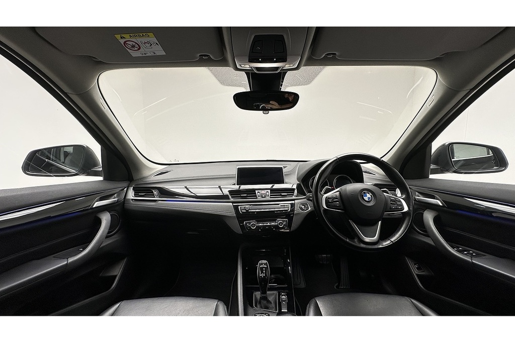 BMW X1 20I Xline Black #2
