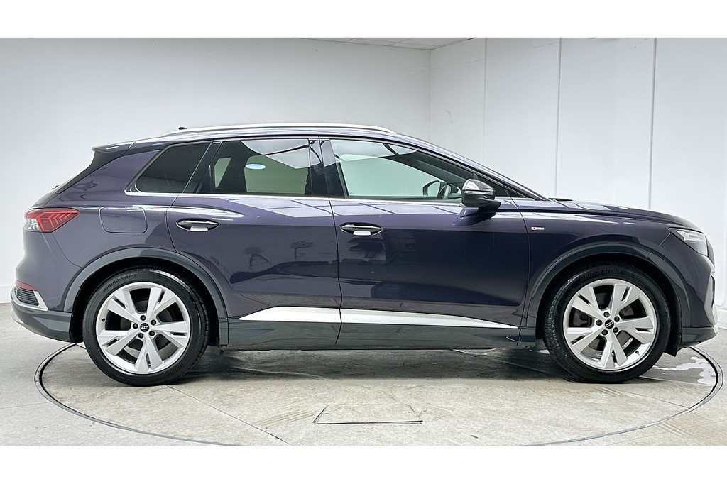 Audi Q4 E Tron S Line Purple #4