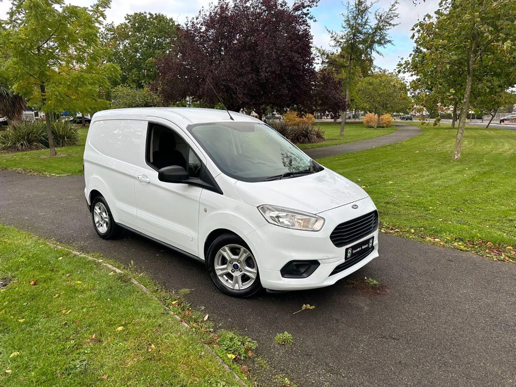 Ford Transit Courier Panel Van 1.0 Ecoboost Limited 202070 White