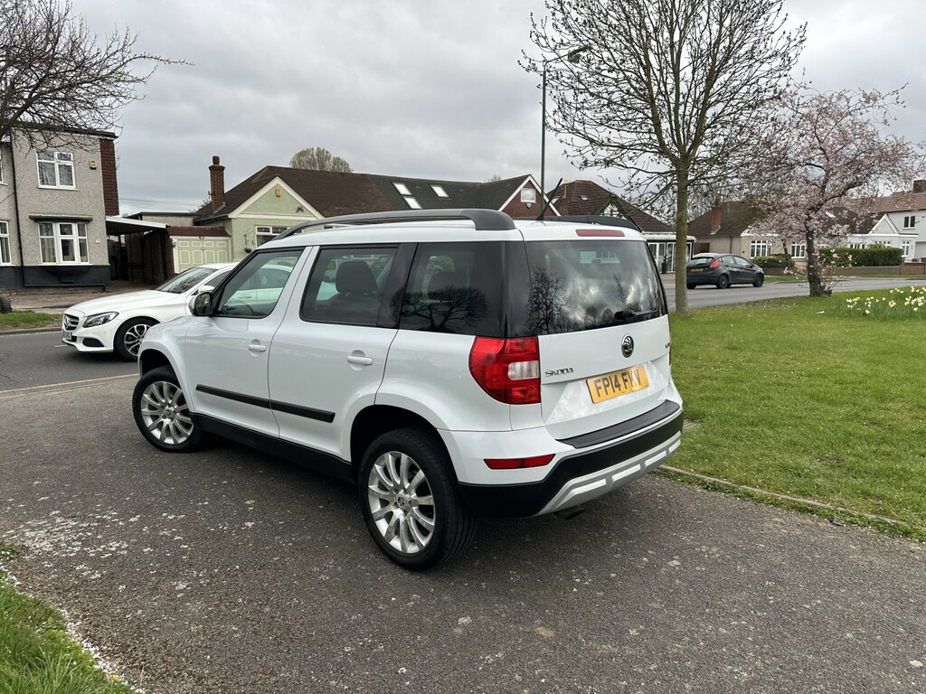 Skoda Yeti Suv 1.2 Tsi Se 201414 FP14FKV White #6