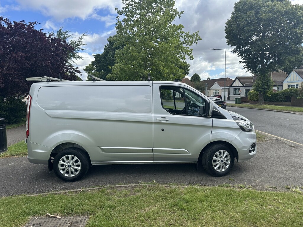 Ford Transit Custom Panel Van 2.0 Transit Custom Limited Van 280 L1 2. SL21ZPD Silver #3