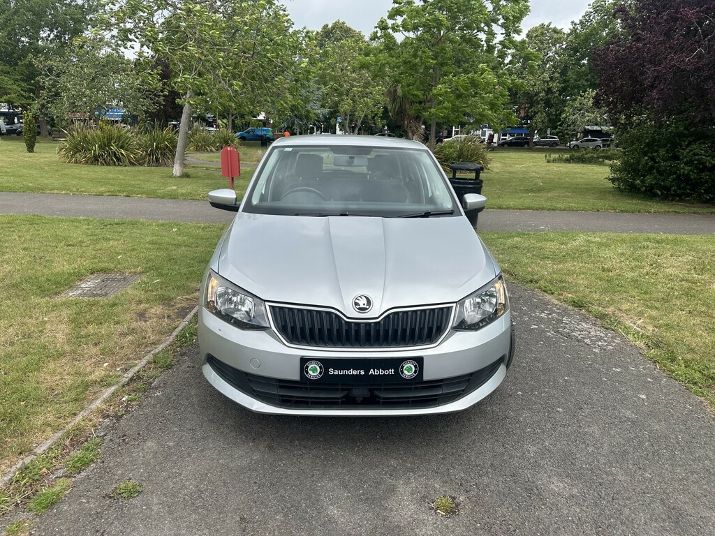 Skoda Fabia 1.2 Tsi Se Silver #2