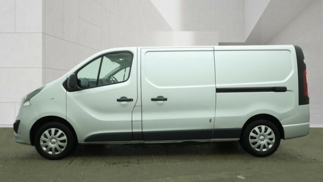 Vauxhall Vivaro Diesel Grey #14