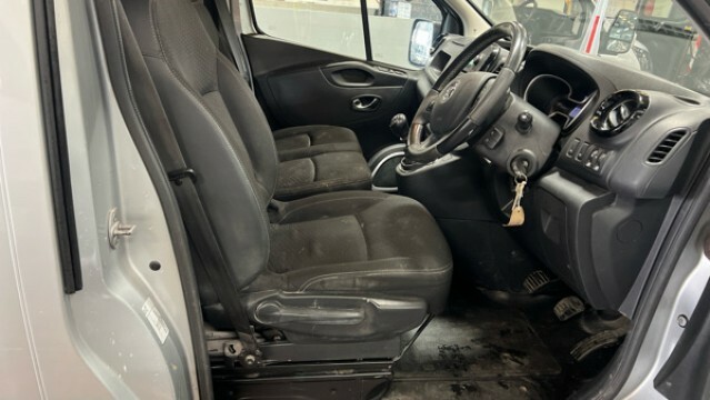 Vauxhall Vivaro Diesel Grey #15