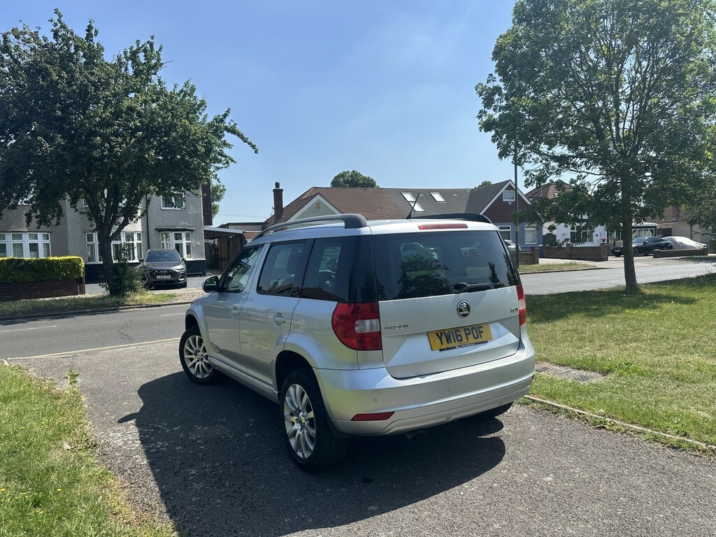 Skoda Yeti Suv 1.2 Tsi Se L 2016 YW16POF Silver #6