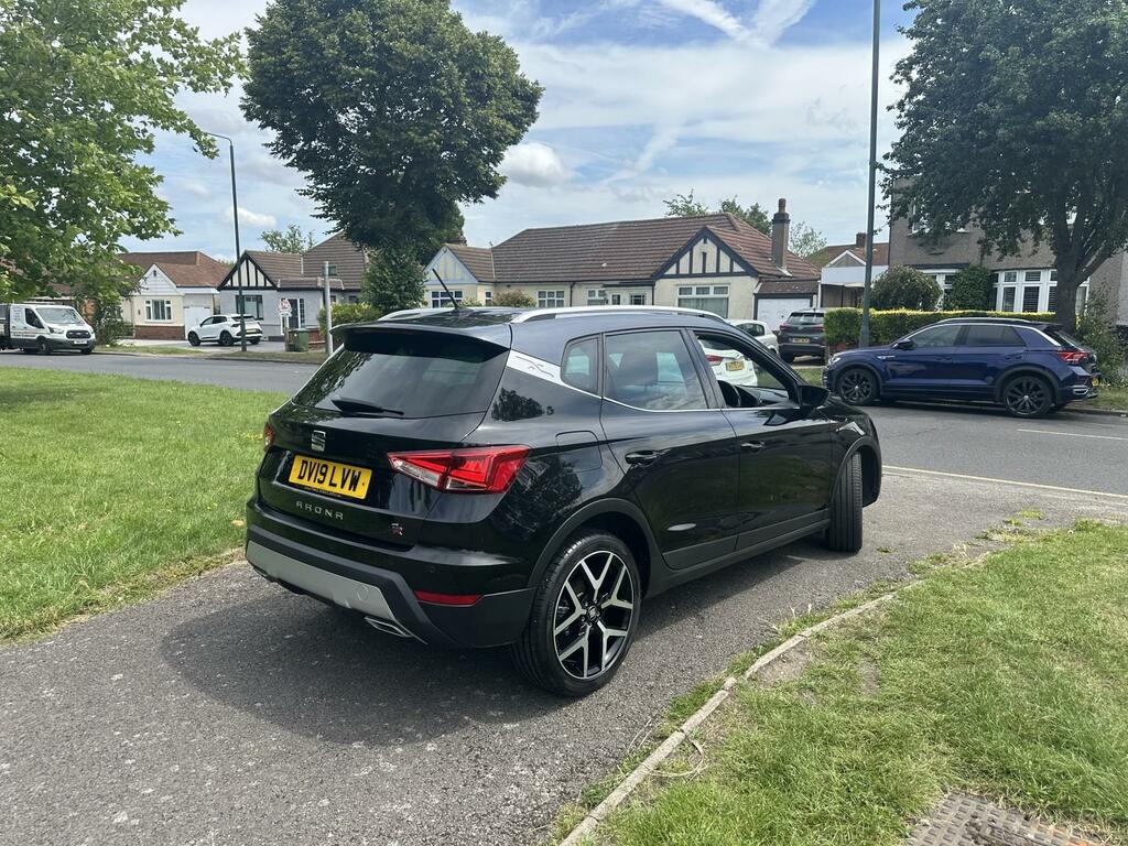 Seat Arona Suv 1.0 Tsi Fr Sport 201919 DV19LVW Black #4