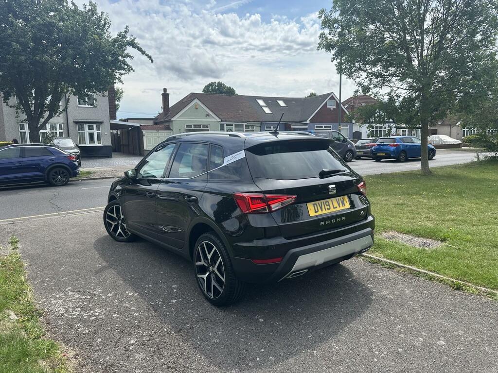 Seat Arona Suv 1.0 Tsi Fr Sport 201919 DV19LVW Black #6