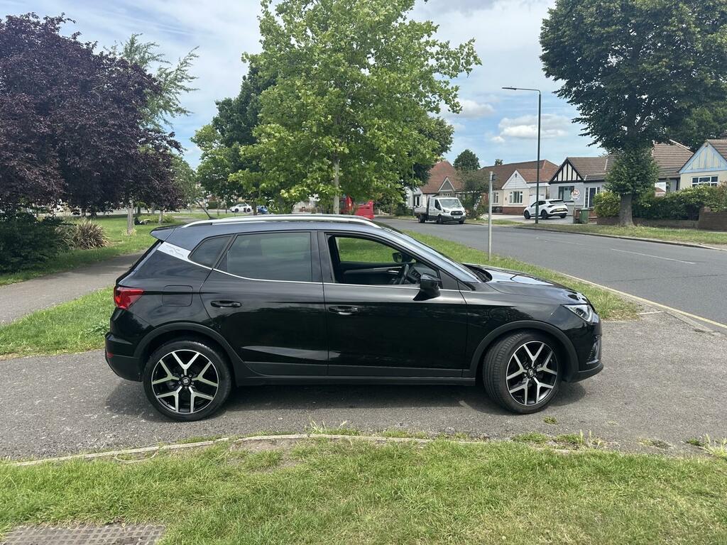 Seat Arona Suv 1.0 Tsi Fr Sport 201919 DV19LVW Black #3