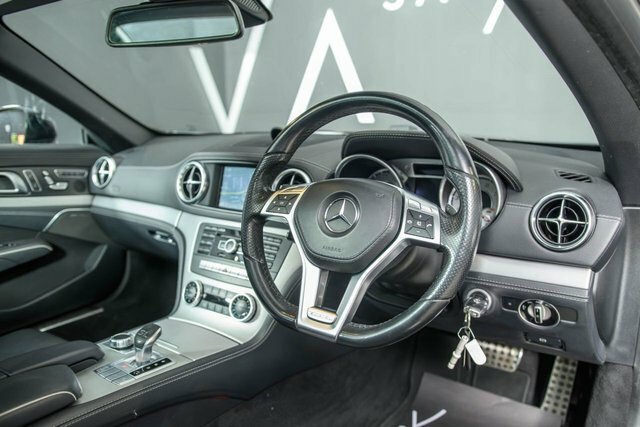 Mercedes-Benz SL Class 2016 3.0 Sl400 Amg Sport Convertible G- Black #2