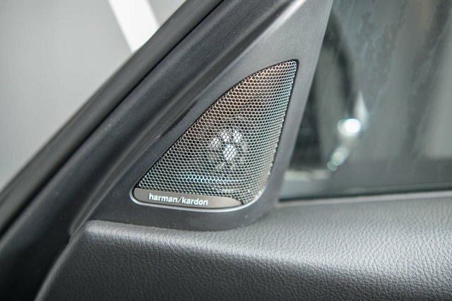 BMW M3 M3 Competition Package Black #27