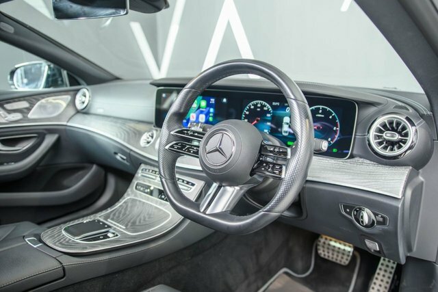 Mercedes-Benz CLS Saloon Grey #14