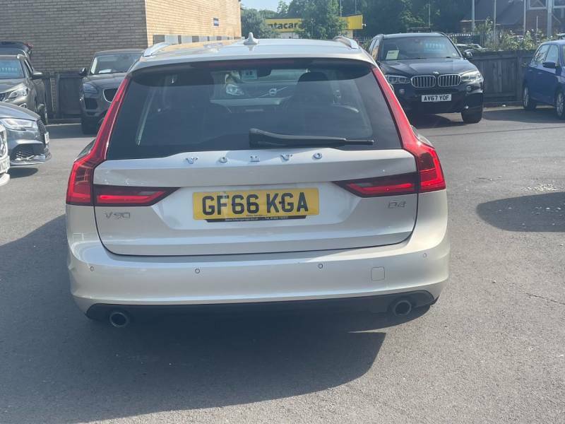 Volvo V90 2.0 D4 Momentum Geartronic - 2016 66 Gold #5