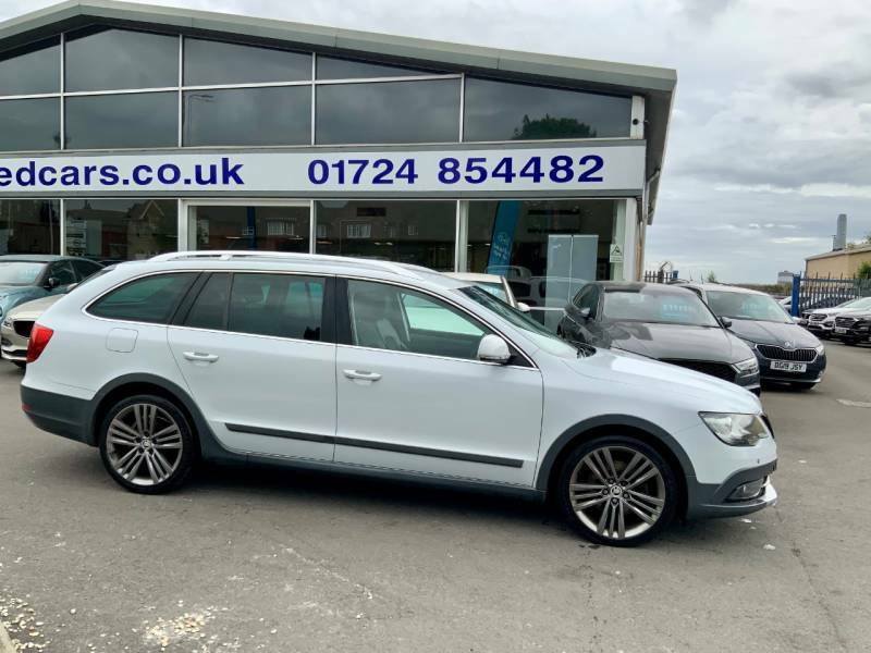 Skoda Superb 2.0 Tdi Cr Tour De France 4X4 - 2014 14 White #5