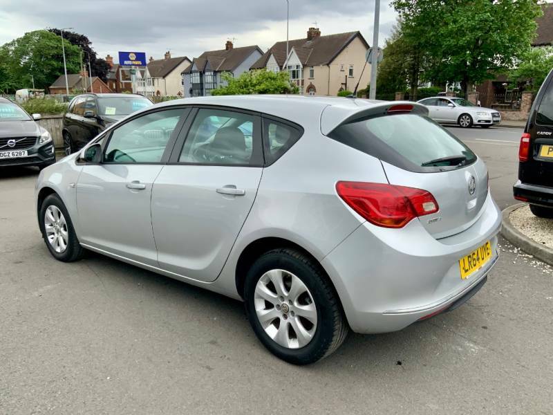 Vauxhall Astra 1.4I 16V Design - 2014 64 LR64UYE Silver #4