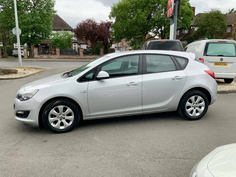 Vauxhall Astra 1.4I 16V Design - 2014 64 LR64UYE Silver #2