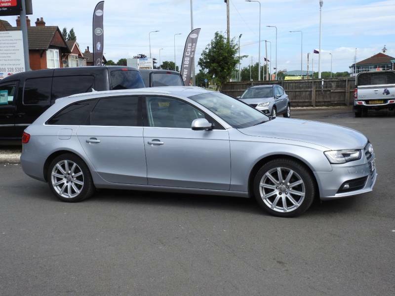 Audi A4 A4 Se Technik Ultra Tdi White #7